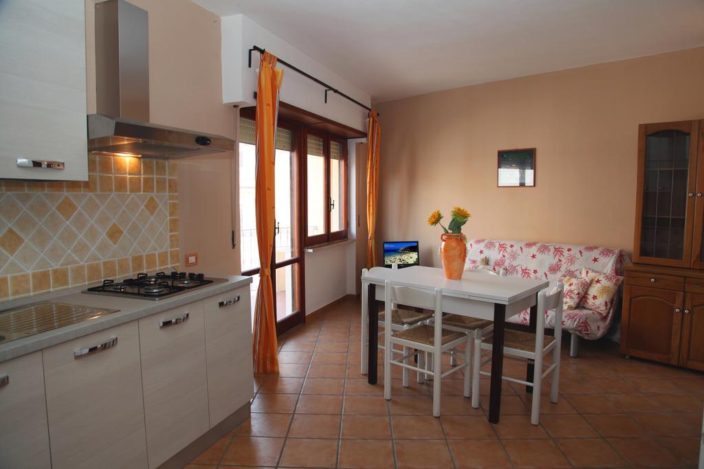 La Contessa Aparthotel Santa Teresa Gallura Bilik gambar