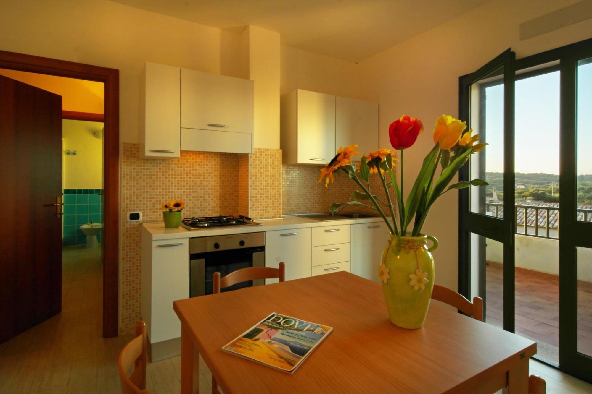 La Contessa Aparthotel Santa Teresa Gallura Bilik gambar