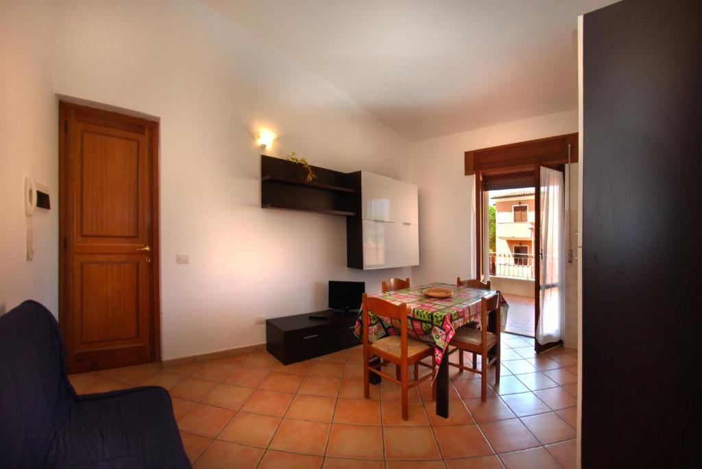 La Contessa Aparthotel Santa Teresa Gallura Bilik gambar